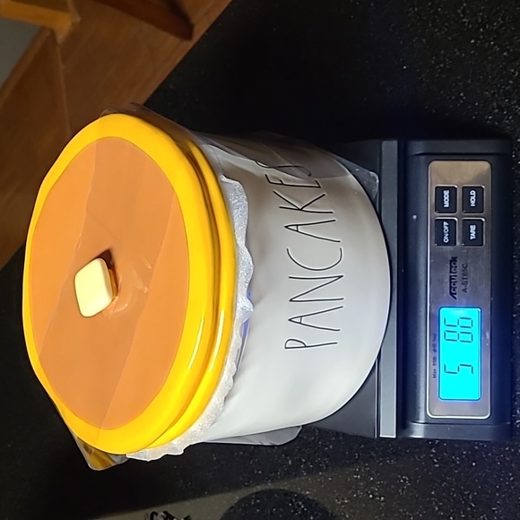 Rae Dunn Dining Rae Dunn Pancake Container Poshmark